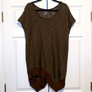 Lane Bryant Asymmetrical Olive Green Top 18/20